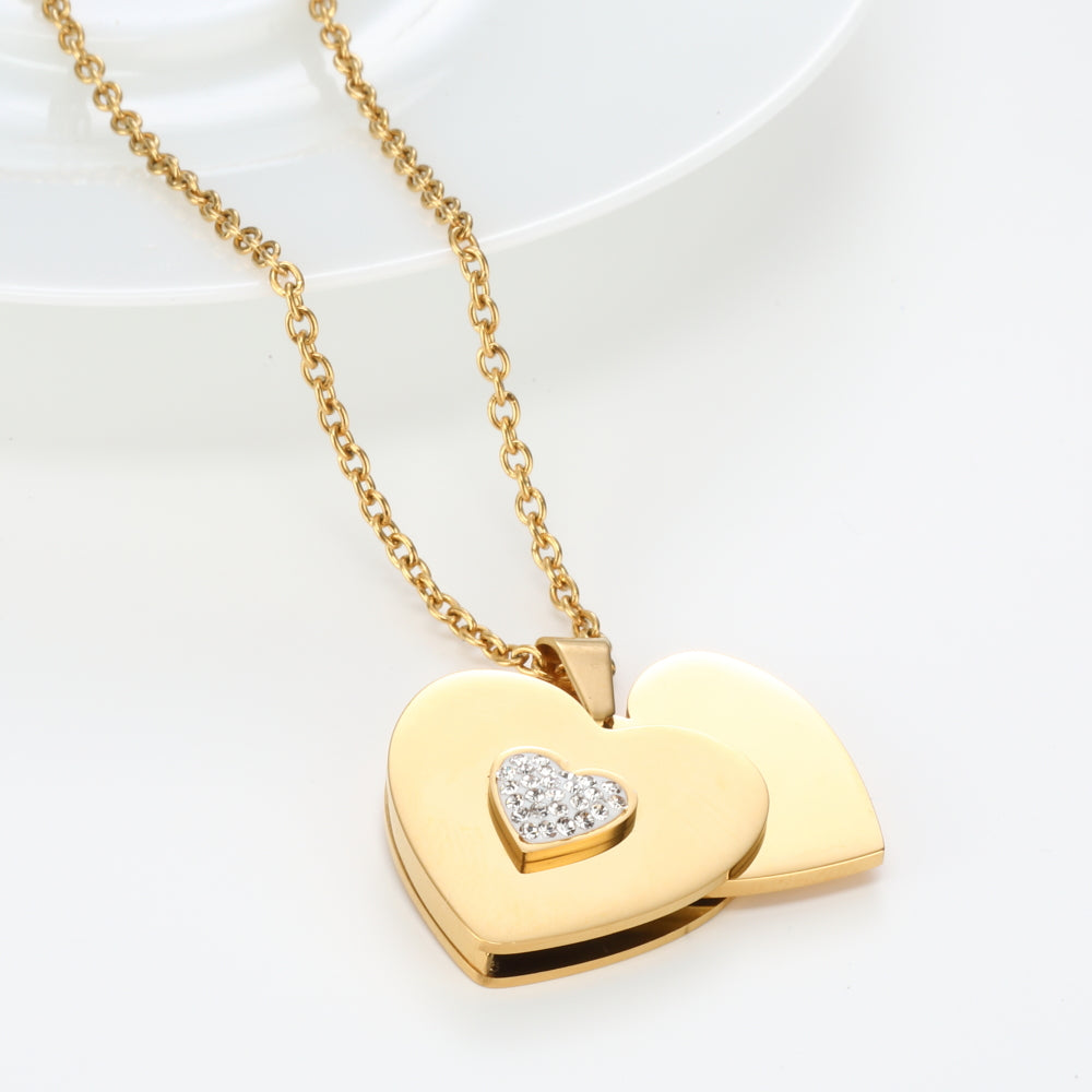 Doppelherz-Anhänger mit individueller Namensgravur