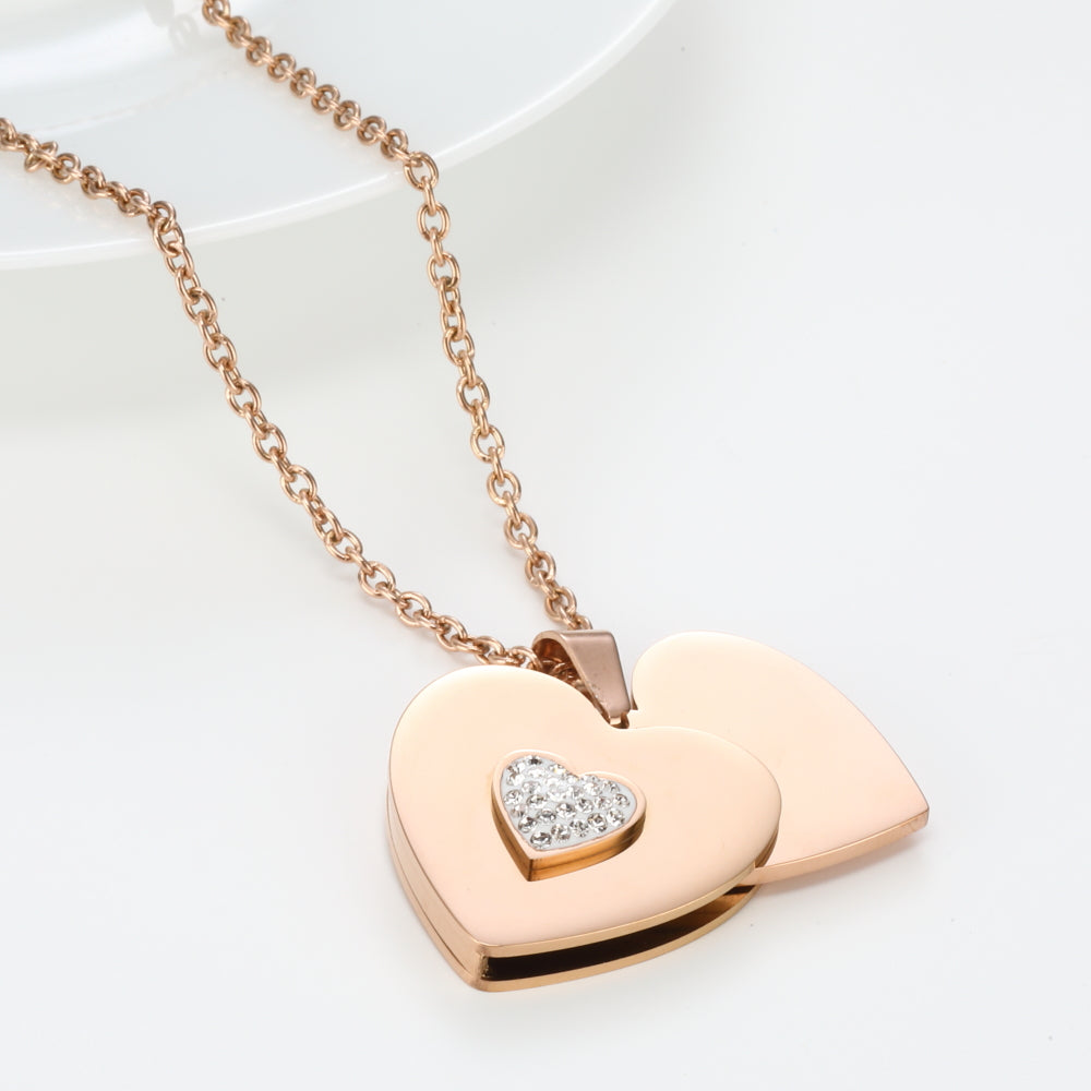 Doppelherz-Anhänger mit individueller Namensgravur